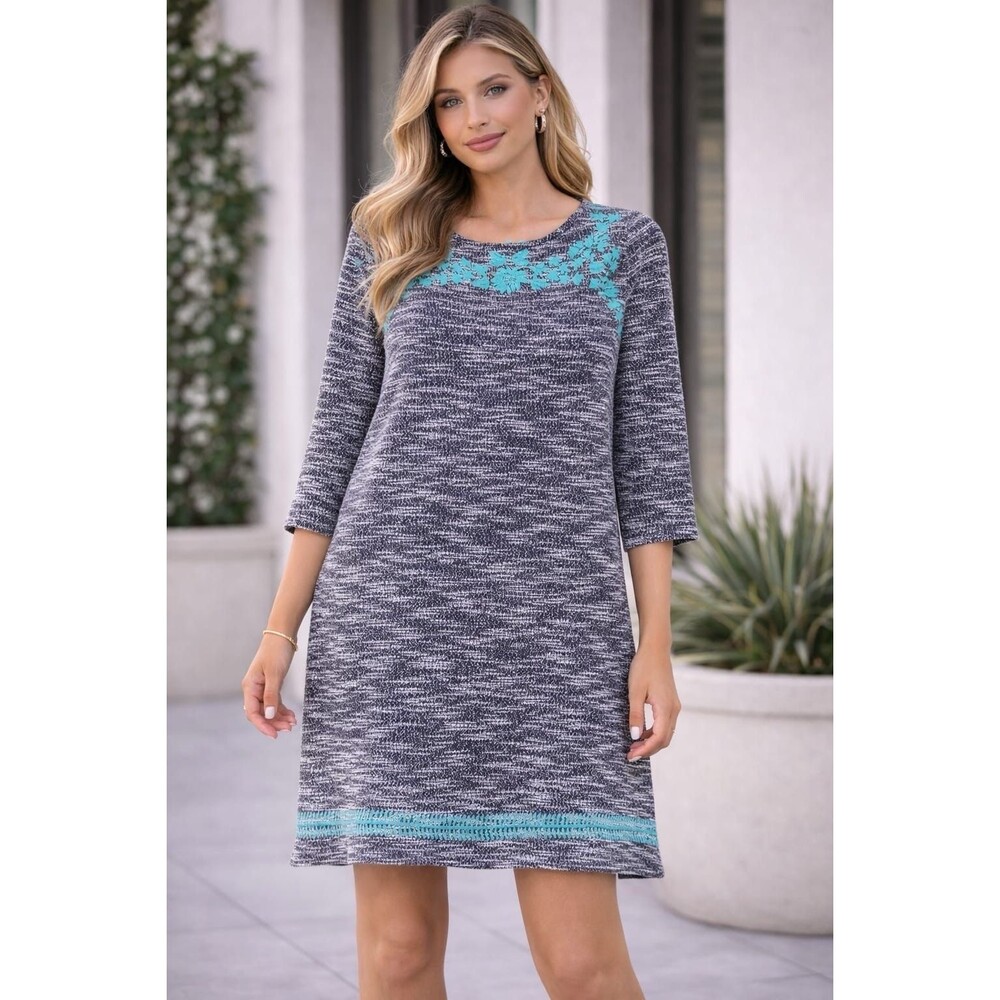 Anthropologie THML Embroidered Shift Dress Women’s MEDIUM White Turquoise Black
